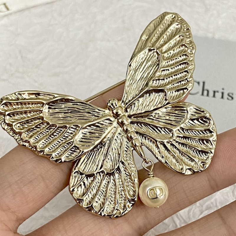 Christian Dior Brooches